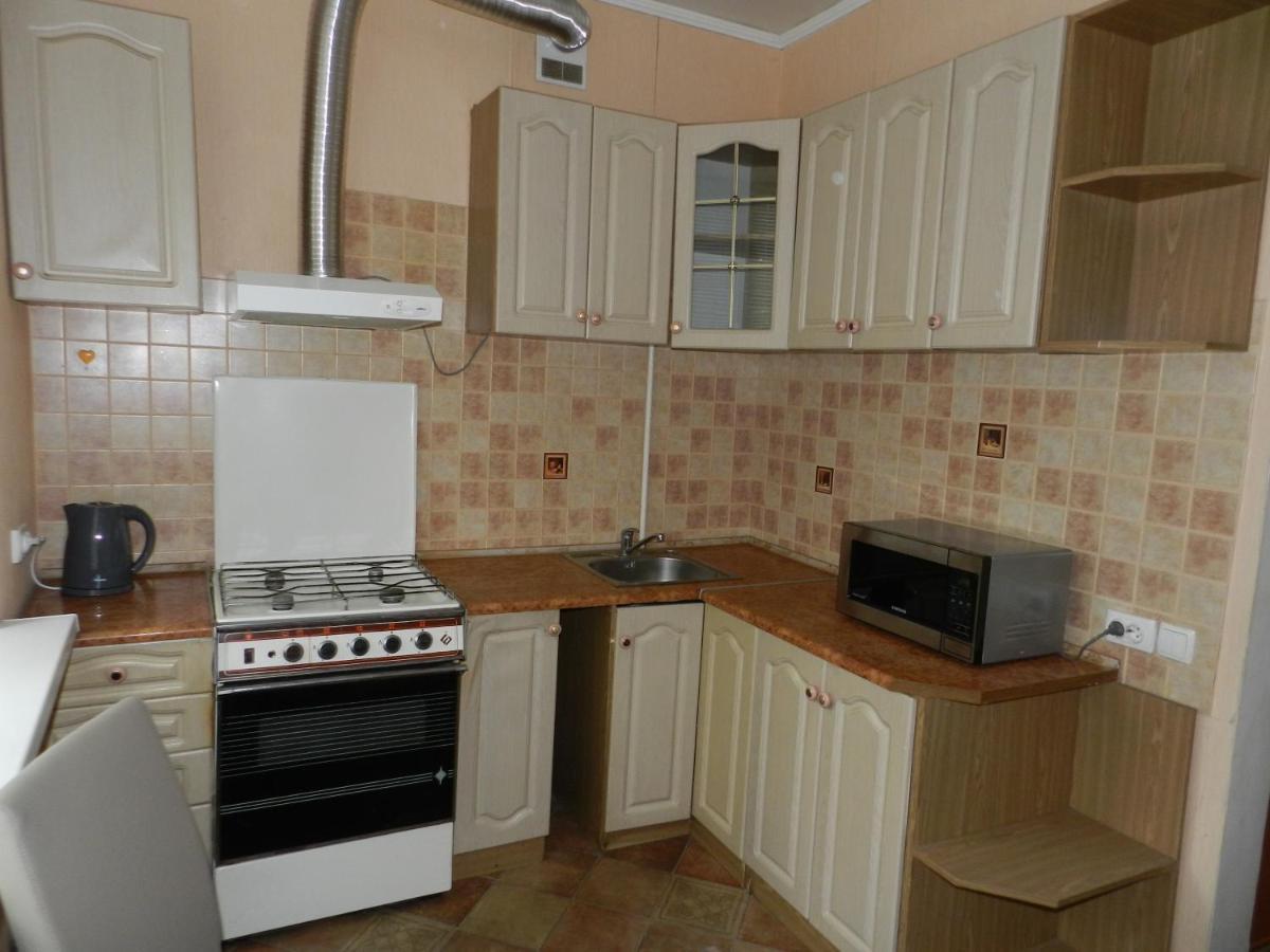 1-Room Luxury Apartment On Sobornyi Avenue 170-V, By Grandhome Zaporizhia 外观 照片