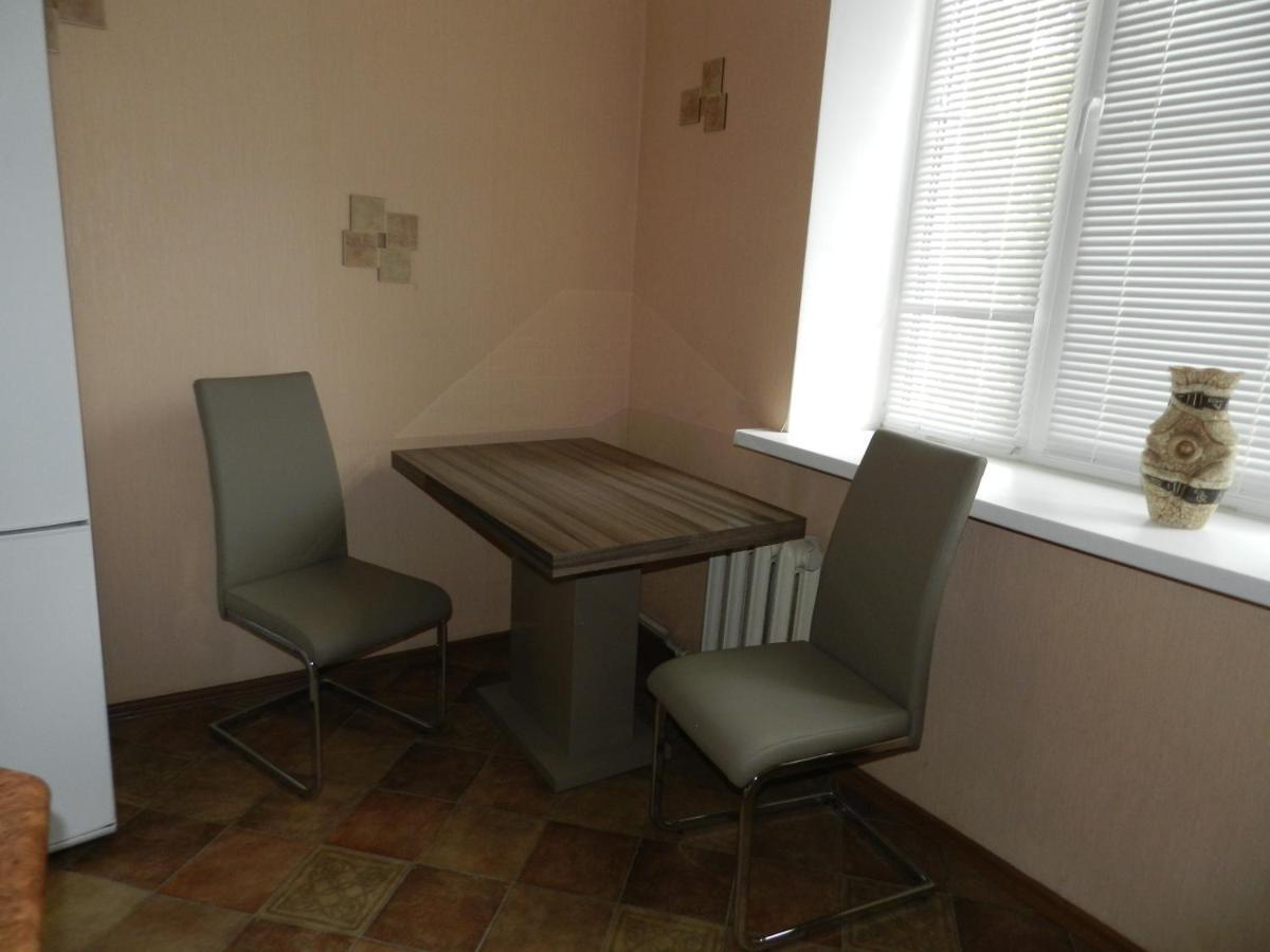 1-Room Luxury Apartment On Sobornyi Avenue 170-V, By Grandhome Zaporizhia 外观 照片