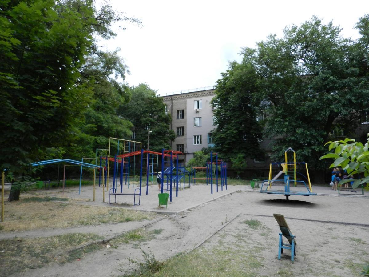 1-Room Luxury Apartment On Sobornyi Avenue 170-V, By Grandhome Zaporizhia 外观 照片